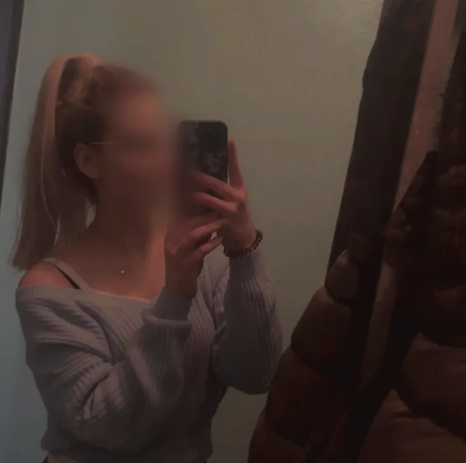 Alessandra, 26 anni