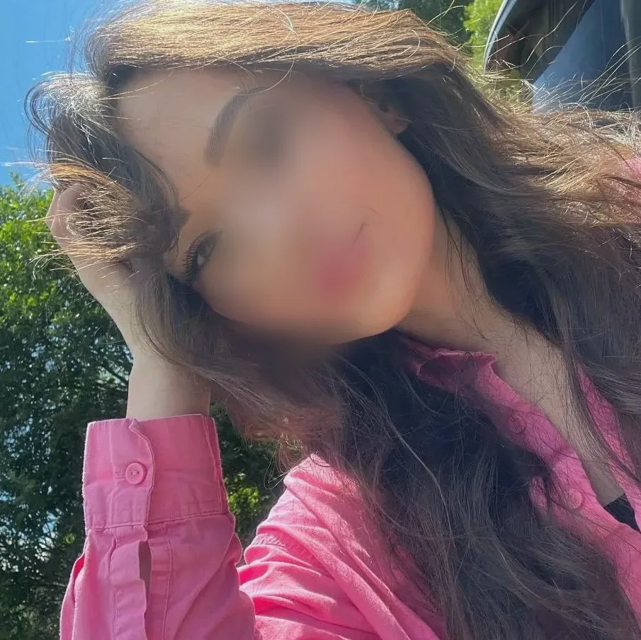 Azzurra, 25 anni