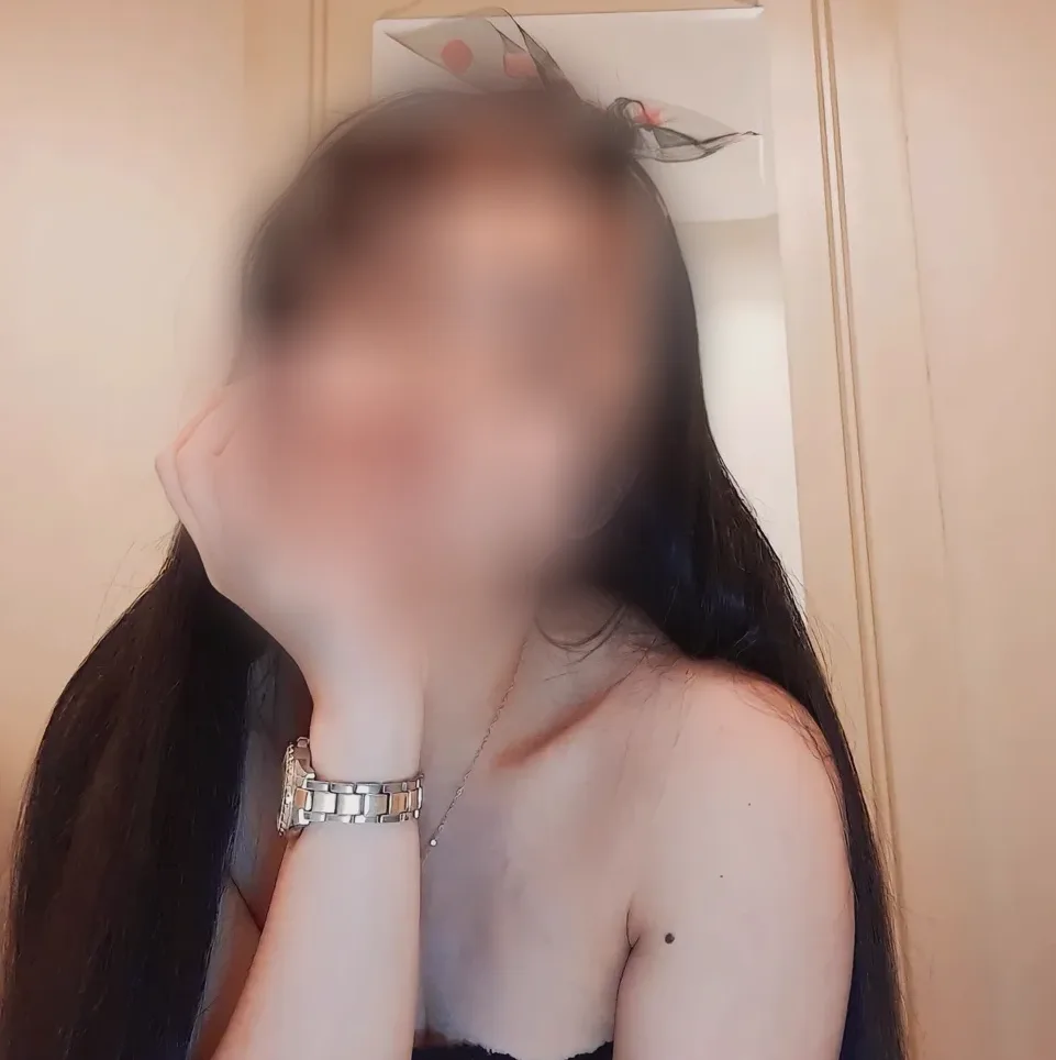 Megi, 32 anni